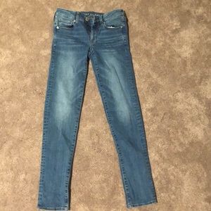 American eagle blue jeans